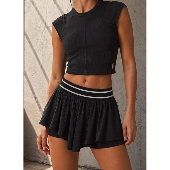 Free People Pants - Free People Movement Sultry Skort Black Large NWT Tennis Golf ($78 Retail)